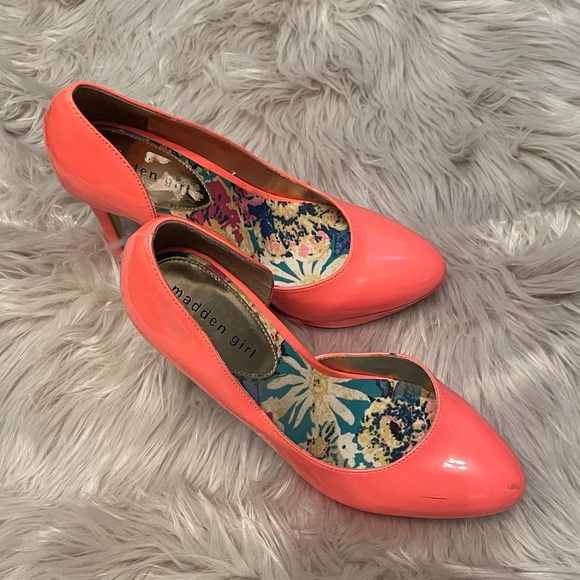 Sz 9 Peachy Orange Patent Leather Madden Girl “Unite” Stilettos 👠 - Picture 4 of 12